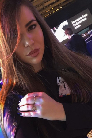 Индивидуалка Карина