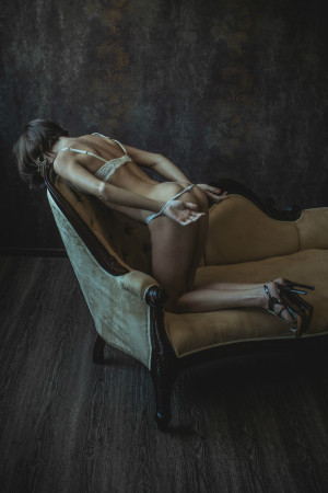 Escort girl Лора .