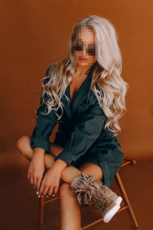 Escort girl Сладкая 