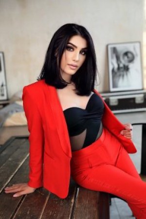 Индивидуалка Алина Транс