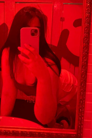 Escort girl Лия