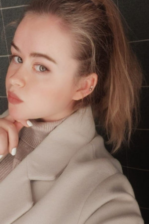 Escort girl Аделина