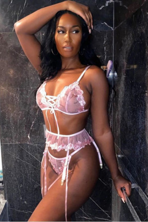 Индивидуалка Victoria